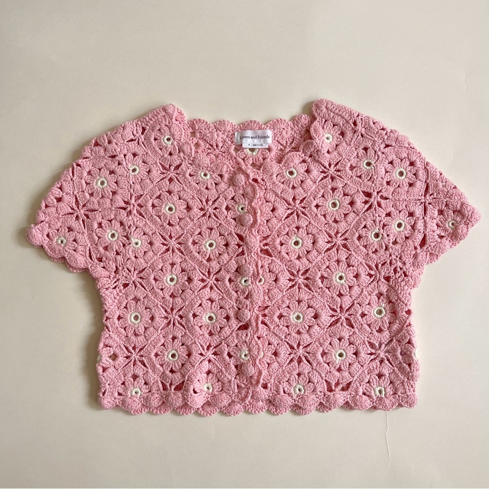 NWOT Lovers & Friends Delilah Wildflower Crochet Cardi Knit Crop in Light Pink - Picture 5 of 8